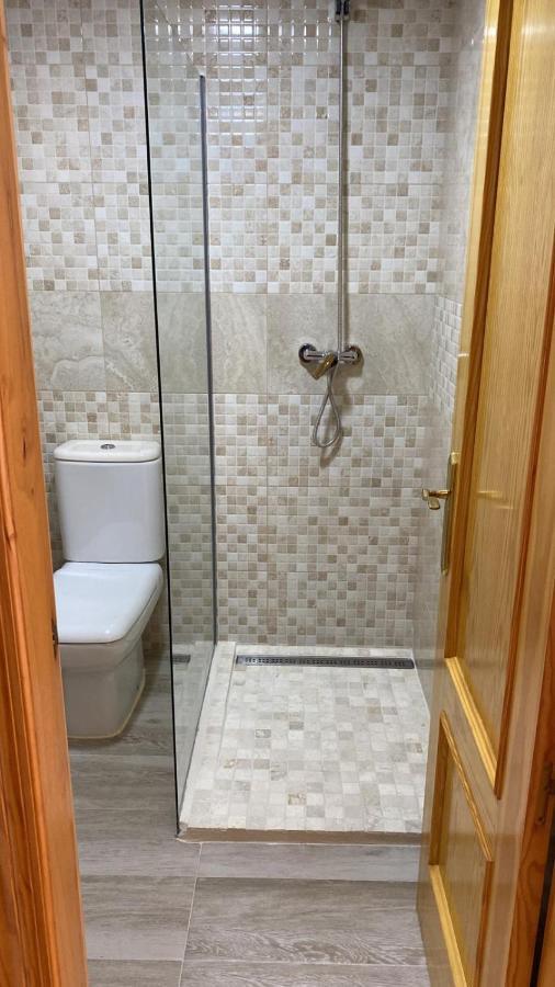 Habitacion Grande Con Bano Privado En Coin A 30Km De La Playa Екстериор снимка